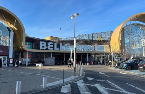 Thiais Apartment | Beau F3 Proche Paris & Orly, 6 pers - Parking - Metro 14 & RER C