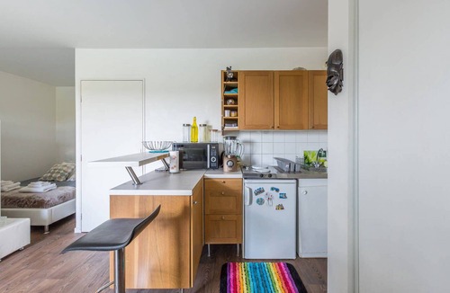 Neuilly-sur-Marne Apartment | Beautiful Cozy Studio Near Paris and Disney