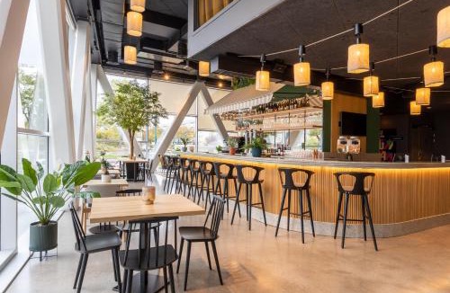 Asnieres-sur-Seine Hotel | Best Western M-Treize Paris Asnieres
