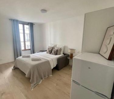 Quartier de la Folie-Mericourt Apartment | Boutiques Apartments Paris
