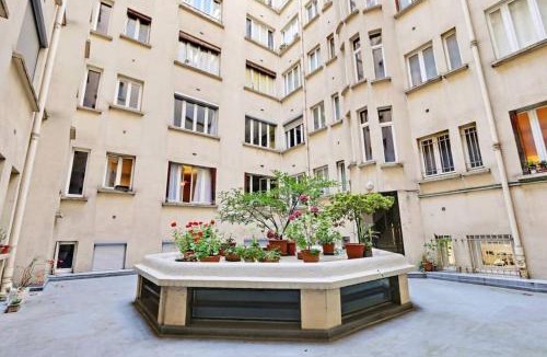 Necker Apartment | Bright Getaway near Montparnasse