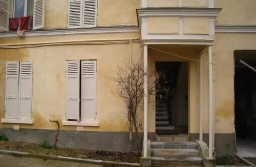 Hotel de Ville Apartment | Bright, quiet gîte, 7-minute walk from RER A station, close to Paris 2, 4 or 5.