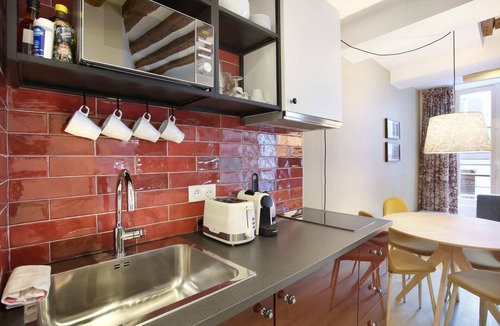 Quartier du Faubourg-Montmartre Apartment | Cadet 103 - Studio Apartment, Sleeps 3
