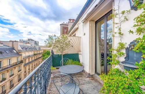 Chaillot Apartment | Chaillot - Lübeck I 1bdr by B'Your Home
