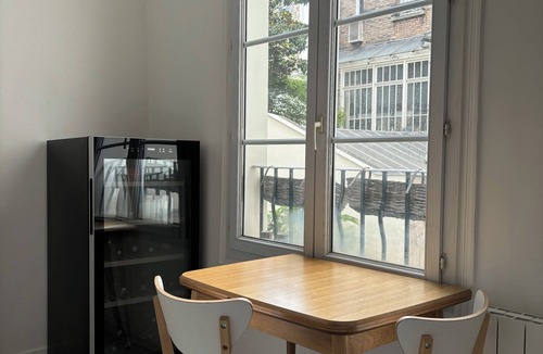 Epinettes Apartment | Charmant Appartement Paris