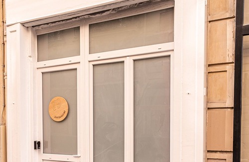 18th Arrondissement Apartment | Charmant Studio Pour 2 à Paris Avec Spa et Sauna