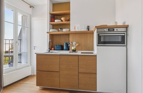 3rd Arrondissement Apartment | Charming 1BR in Le Marais - Bretagne
