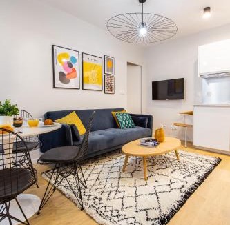 Strasbourg -Saint-Denis Apartment | Charming apartment - 2BR-6P - Grands Boulevards
