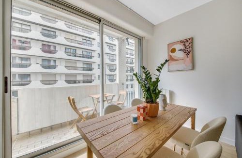 Grenelle Apartment | Charming apartment near Eiffel Tower 2BR II