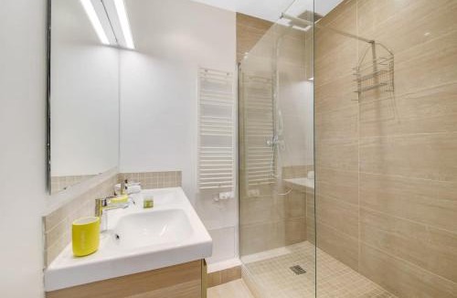 Grenelle Apartment | Charming apartment near Eiffel Tower 2BR II
