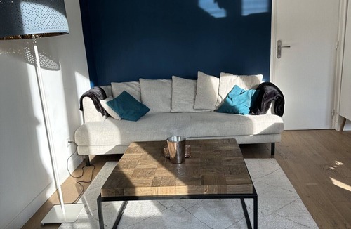 Louis Bertrand-Mirabeau-Semard Apartment | Charming bright 2P on the outskirts of Paris
