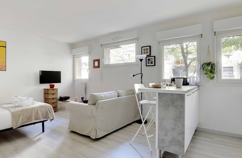Combat Apartment | Charming Studio - Buttes Chaumont - Mobility lease