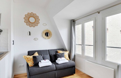 Passy Apartment | Charming studio - RAYNOUARD/TOUR EIFFEL - BAIL MOBILITE