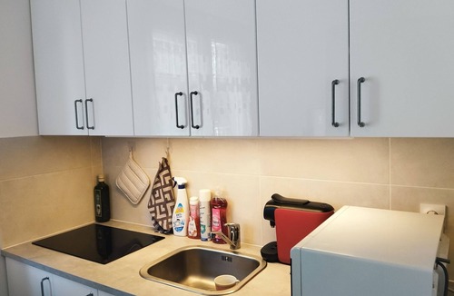L'Hay-les-Roses Apartment | Chic apartment with 1 bedroom and 4 bed and WiFi, fitness room in charming