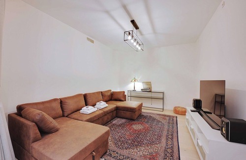 Quartier du Mail Apartment | Chic & Spacious apartment - 2BR/6P - Sentier
