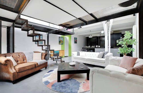 Quartier de la Folie-Mericourt Apartment | Chic & Spacious Loft 3br/6p Paris Center