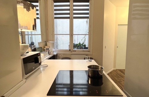 Palais-Royal Apartment | Classic Parisian apartment. Perfect for Olympics. Paris center. Family friendly.