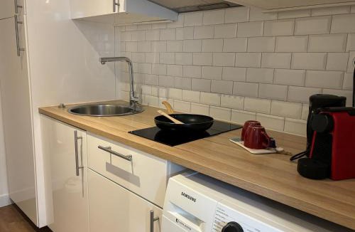 Epinettes Apartment | Clichy studio Getaway - C70