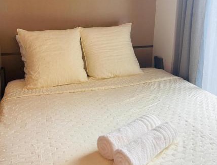 Tremblay-en-France Apartment | Cocoon break near CDG Airport & 30 min from Paris