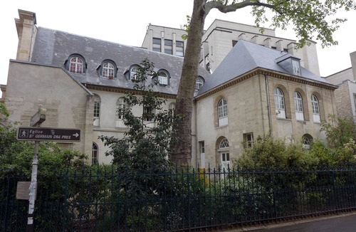 6th Arrondissement Apartment | Comfort - Architect Design & Furniture -Heart of Saint Germain