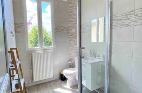 Neuilly-sur-Marne Apartment | Cosy apartment near Disneyland & Paris