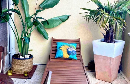 Noisy-le-Grand Apartment | Cosy Apartment With Large Terrace South