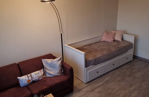 Livry-Gargan Apartment | Cosy F1 apartment near Stade de France, Paris and Disneyland