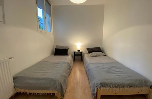 Neuilly-sur-Marne Apartment | Cozy flat with garden between Paris & Disney