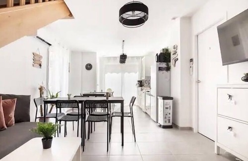 Saint-Germain-sur-Morin House | Disney Villa:3 Suites+1 Chambre Enfants+parking