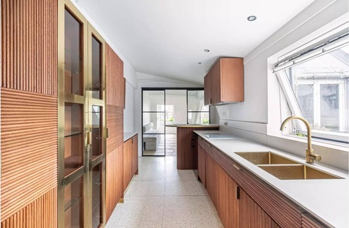 Quartier de la Place-Vendome Apartment | Duplex top 2 floors! Louvre Vendome