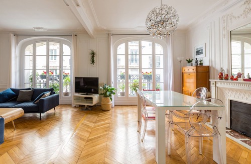 Grenelle Apartment | Eiffel Elegance, by Veeve
