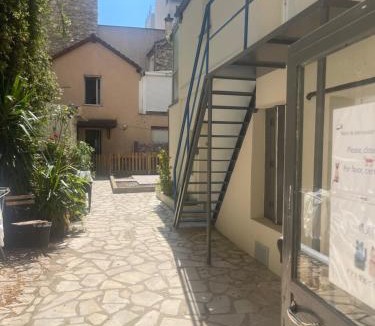 Quartier de Javel Apartment | Eiffel Tour Cosy Jade