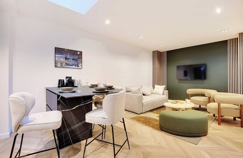 Quartier Sainte-Avoye Apartment | Elegant apartment - 2BR/6P - Le Marais