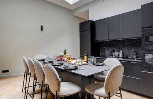 Quartier Sainte-Avoye Apartment | Elegant apartment with AC - 3BR-10P- Le Marais
