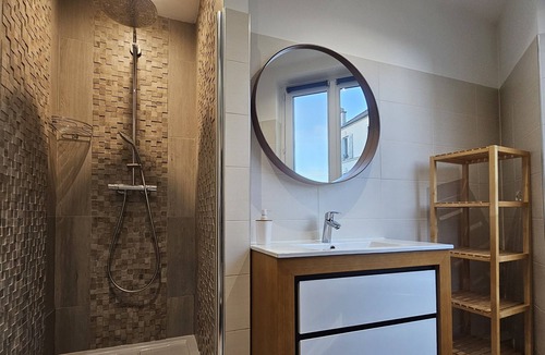 Le Perreux-sur-Marne Apartment | Entre Disneyland et Paris ! Appartement Cosy en Plein Centre Ville !