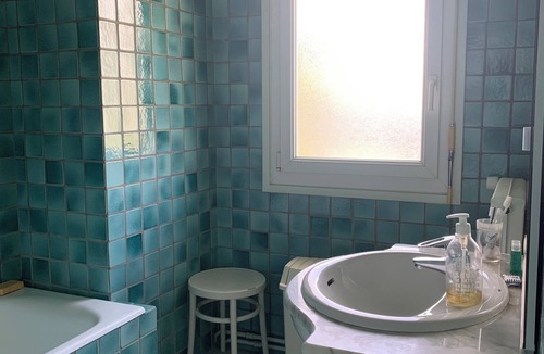 Chatenay-Malabry Bed & Breakfast | Espace et Chambres Familiales Dans Grande et Belle Maison