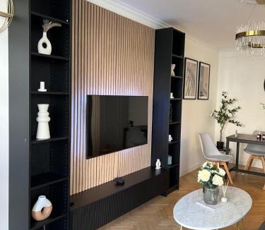 Clichy Apartment | Excellent Apartment for Familly
