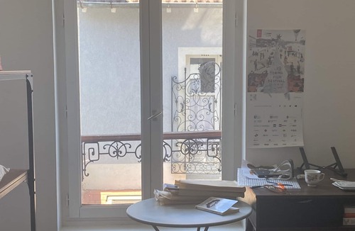 Amerique House | full equipped house with a little private garden in Paris ! 19th arrondissement