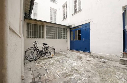 Quartier Sainte-Avoye Apartment | Furnished studio Paris, Marais