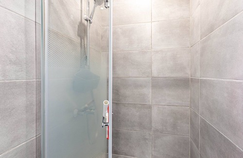 Joinville-le-Pont Apartment | GuestReady - Cosy studio in Saint-Maur-des-Fossés