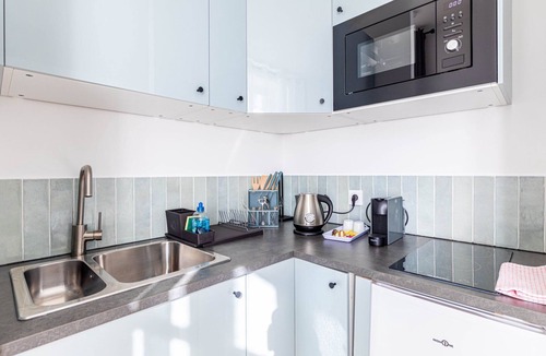 Malakoff Apartment | GuestReady - Champs Elysees Studio
