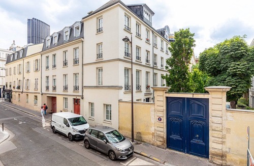 Quartier de l'Ecole-Militaire Apartment | GuestReady - Cosy stay near Jardin du Luxembourg