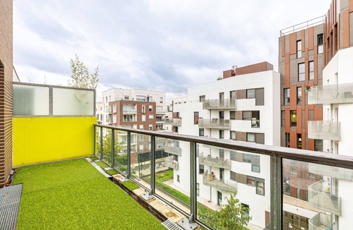Asnieres-sur-Seine Apartment | GuestReady - Gennevilliers Vibrant Serenity