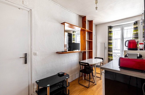 Quartier de la Folie-Mericourt Apartment | GuestReady - Parisian haven near attractions