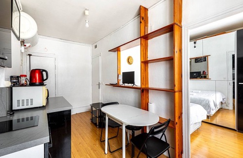 Quartier de la Folie-Mericourt Apartment | GuestReady - Parisian haven near attractions