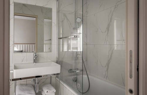 Ternes Hotel | Hôtel Des Deux Avenues