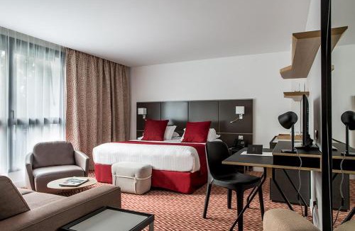 Meudon-la-Foret Hotel | Hôtel Forest Hill Meudon Velizy