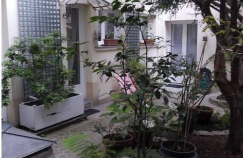 Arts-et-Metiers Apartment | Haut Marais, rue Volta, 2 bedrooms, 2 bathrooms