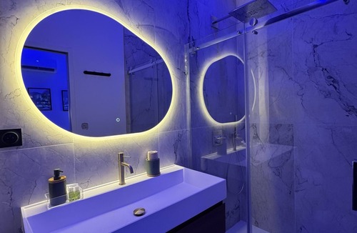 Montchapet Apartment | Hermitage Private SPA