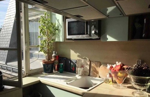 Montparnasse Apartment | Homerez - Apt. Paris Eiffel Tower